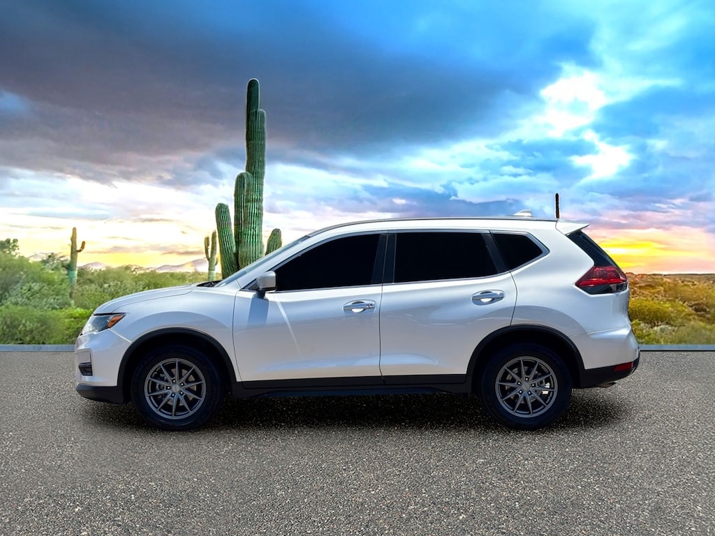Used 2020 Nissan Rogue S SUV