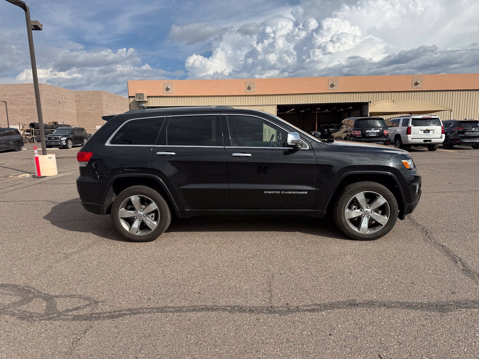 Used 2015 Jeep Grand Cherokee Overland SUV