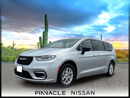 2024 Chrysler Pacifica Touring L Van Passenger Van