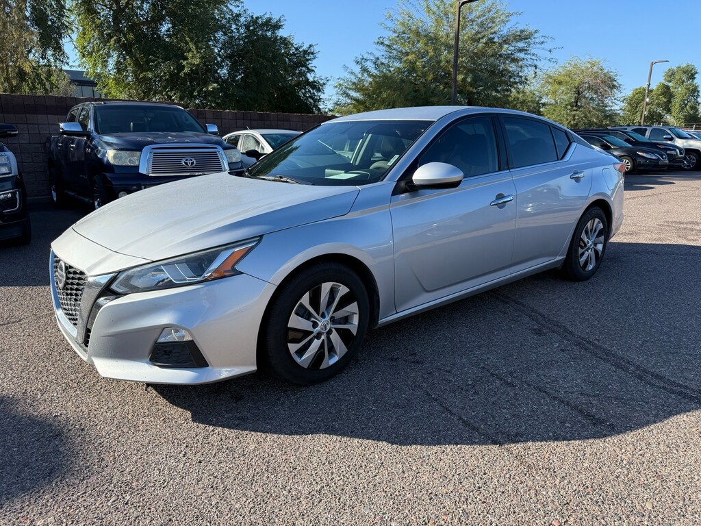 Used 2019 Nissan Altima 2.5 S Sedan