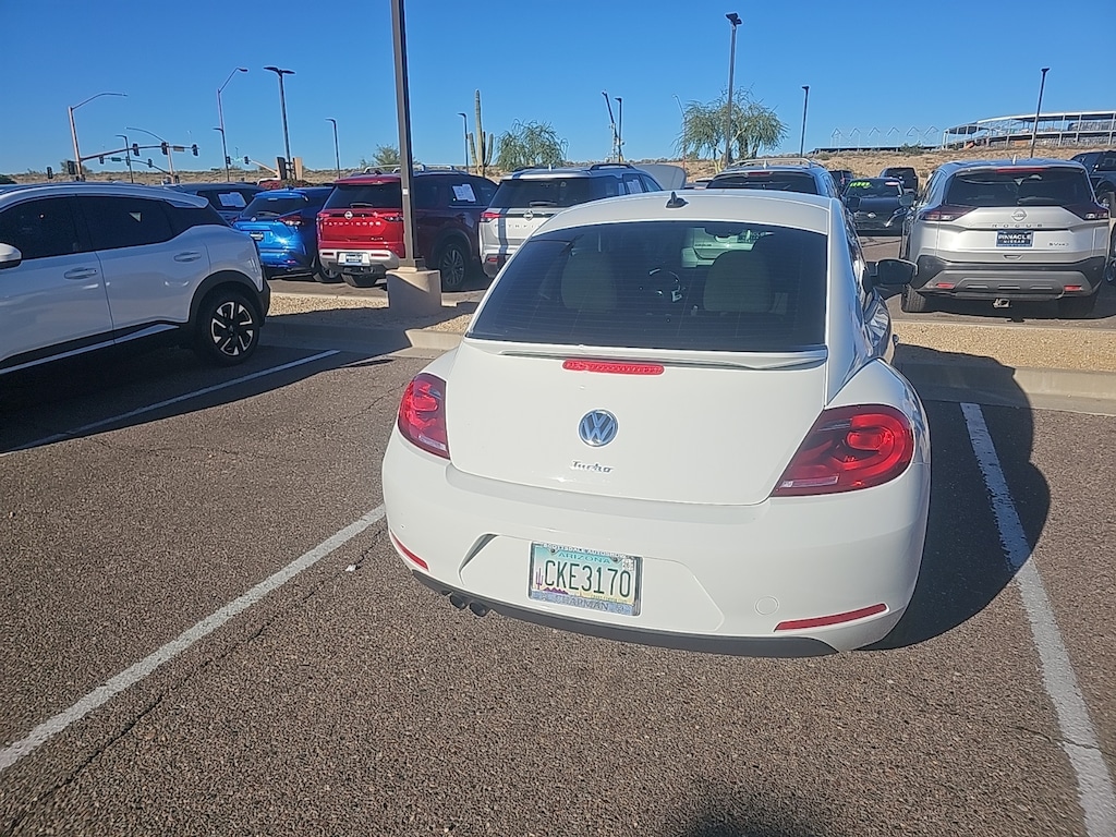 Used 2016 Volkswagen Beetle 1.8T SE Hatchback