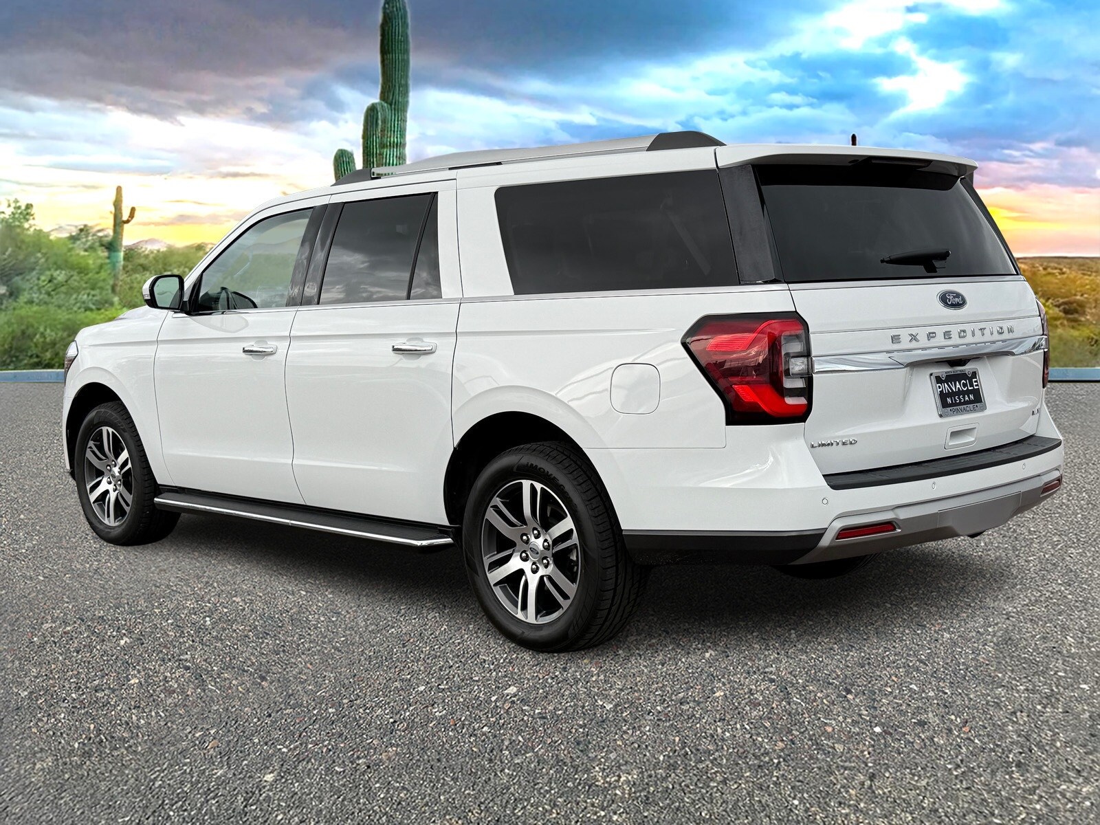 2023 Ford Expedition MAX Limited photo 4