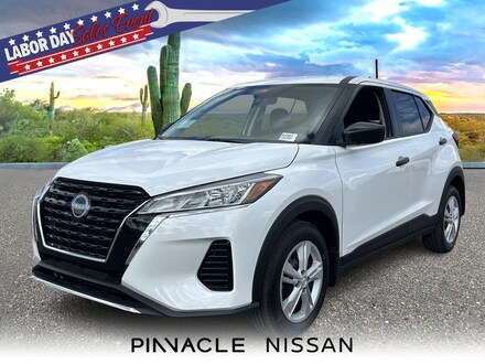 2025 Nissan Kicks Play S SUV