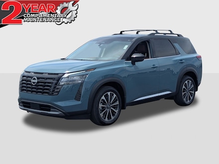 2026 Nissan Pathfinder Platinum SUV