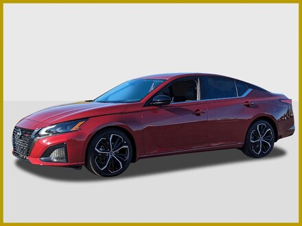 2026 Nissan Altima SR Sedan