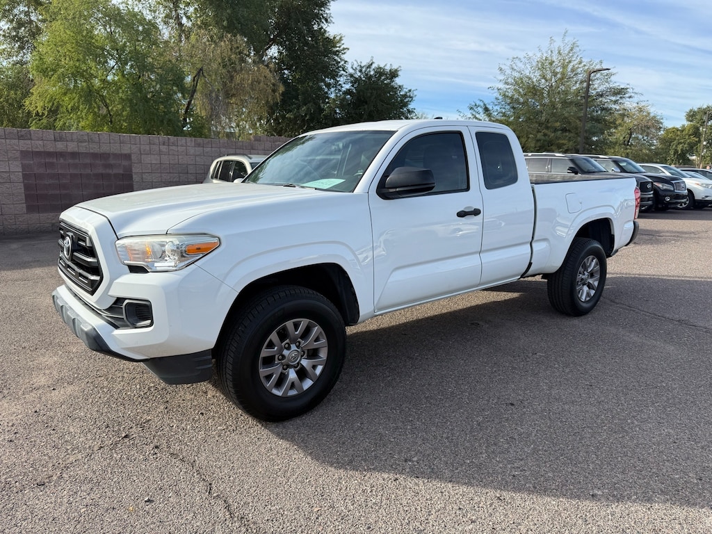 Used 2016 Toyota Tacoma SR Truck Access Cab