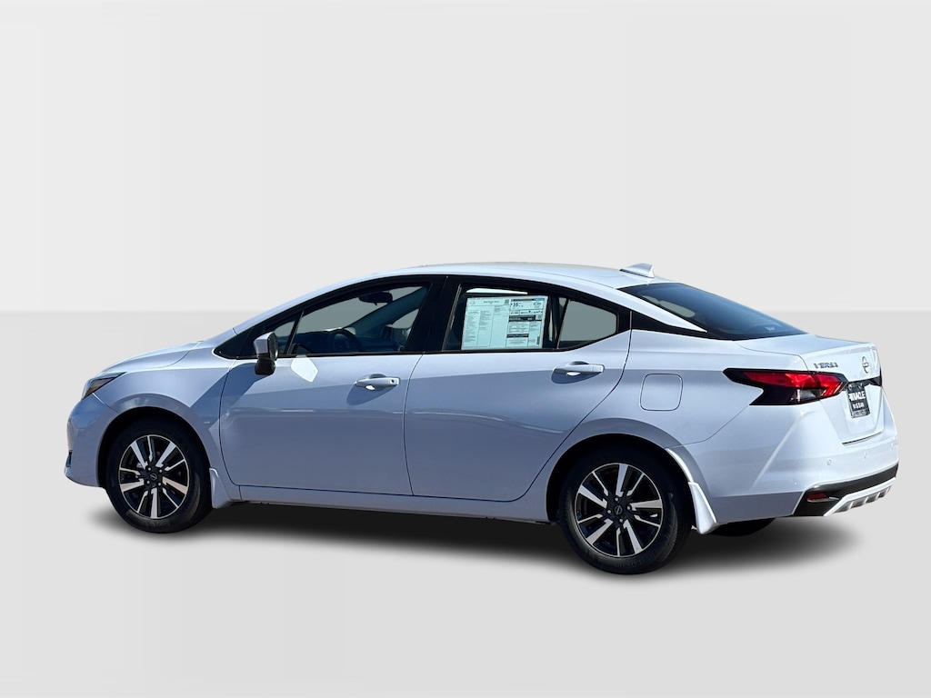 New 2025 Nissan Versa 1.6 SV Sedan