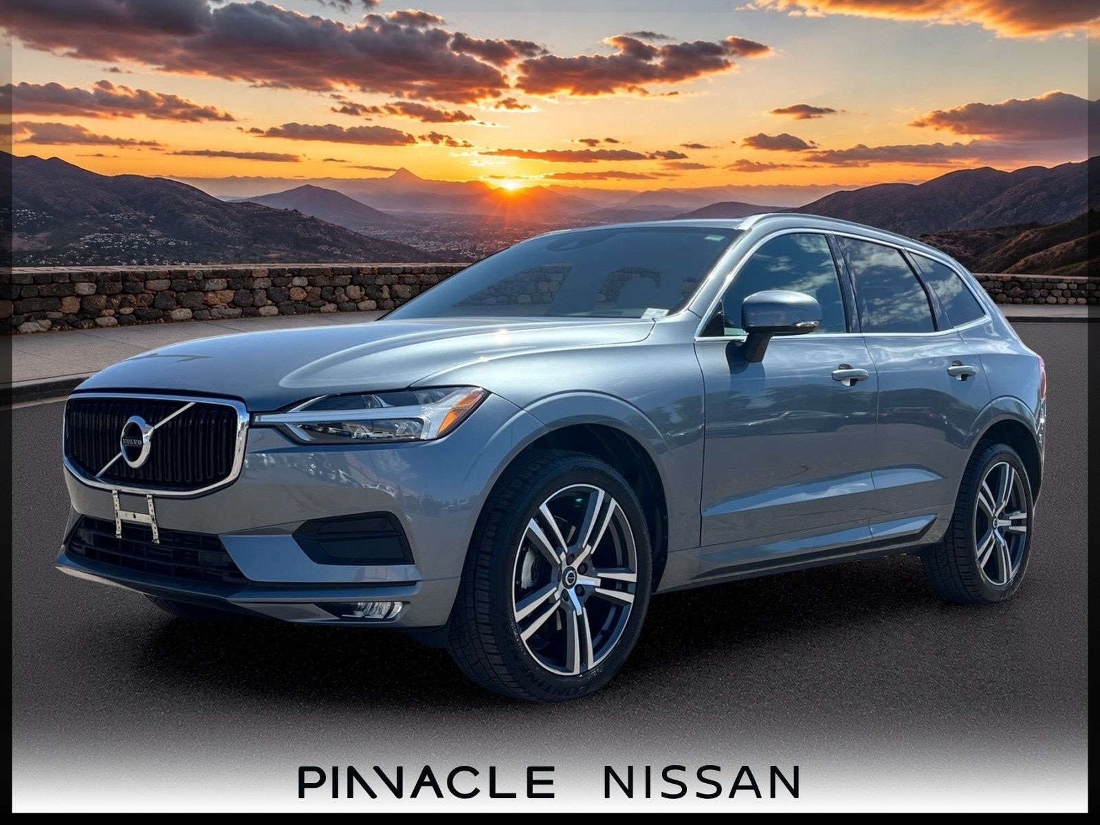 Gray Metallic 2021 Volvo XC60 SUV / Crossover Front-Wheel Drive Automatic