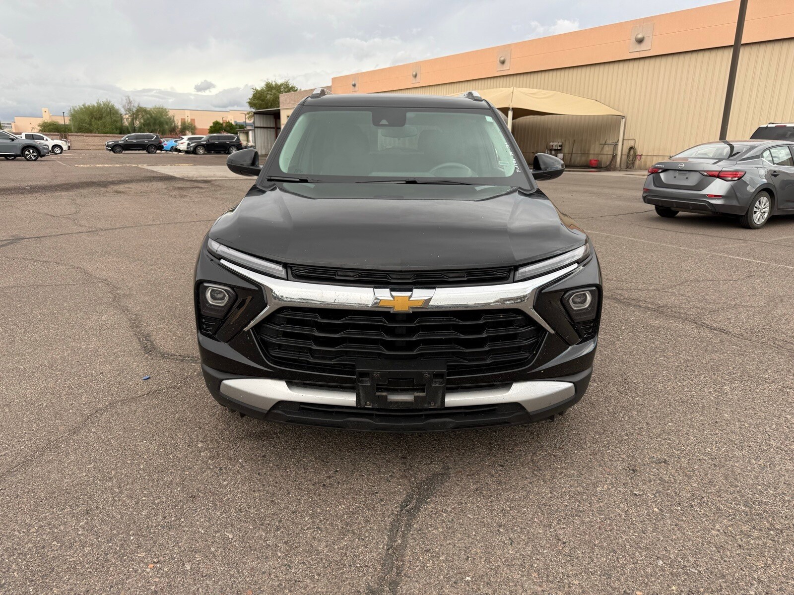 2025 Chevrolet Trailblazer LT photo 2