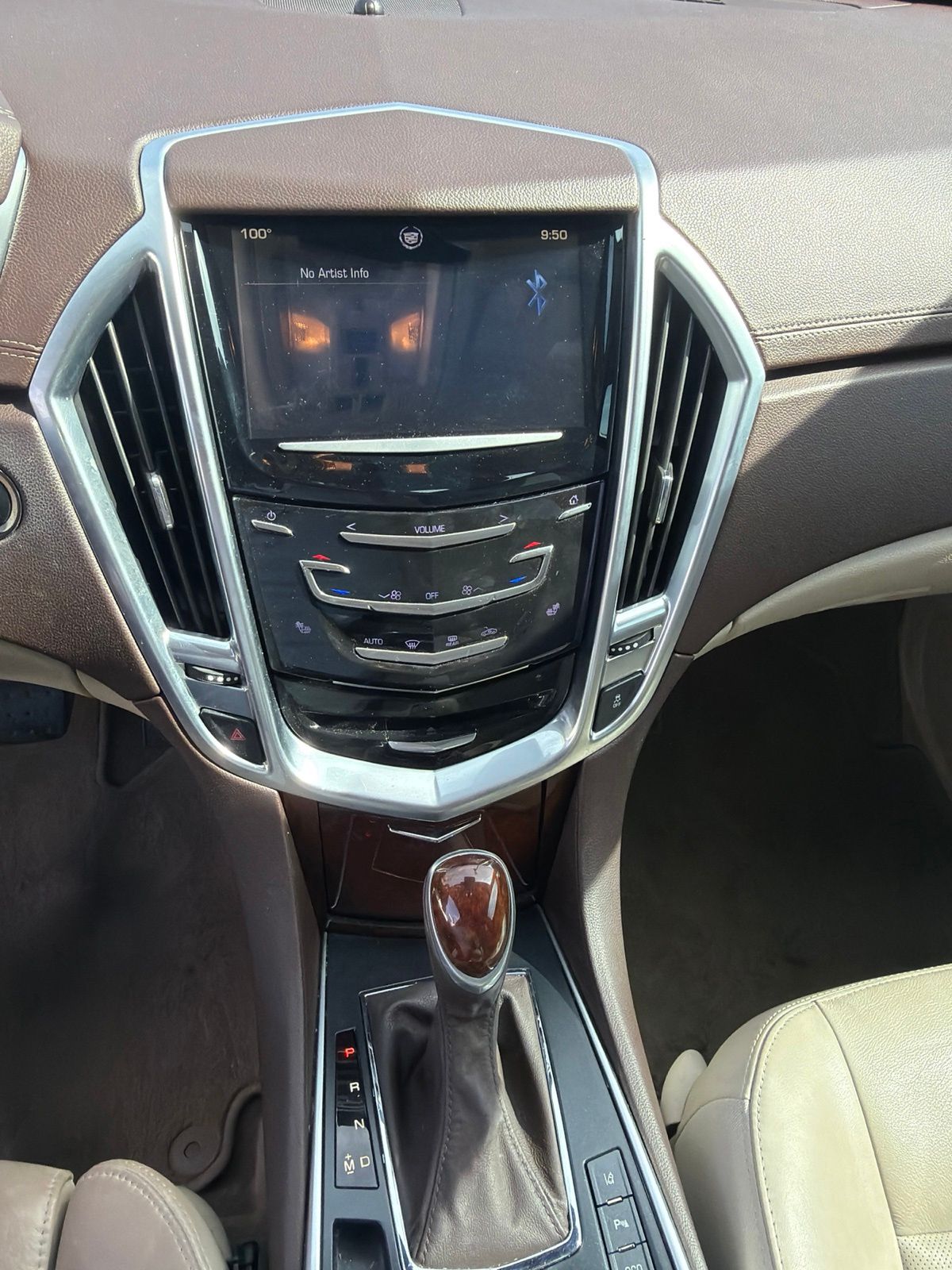 Used 2014 Cadillac SRX Luxury Collection with VIN 3GYFNBE36ES647555 for sale in Scottsdale, AZ