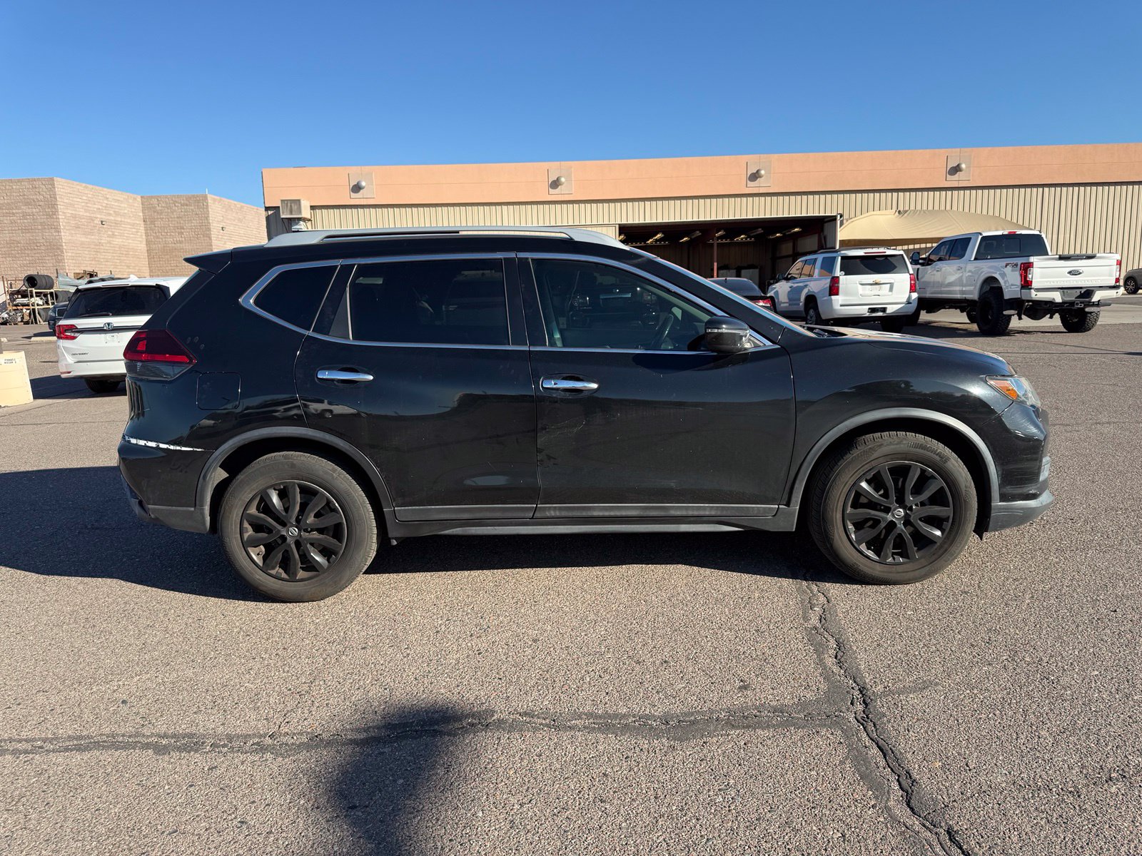 Used 2018 Nissan Rogue SV SUV
