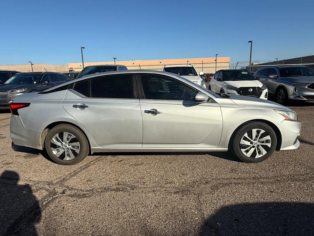 Used 2019 Nissan Altima 2.5 S Sedan