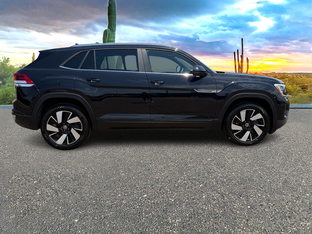Used 2024 Volkswagen Atlas Cross Sport 2.0T SE w/Technology SUV