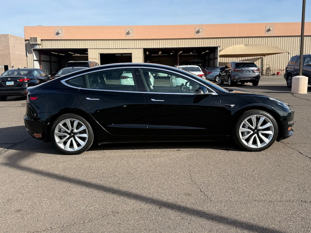 Used 2019 Tesla Model 3 Standard Range Plus Sedan