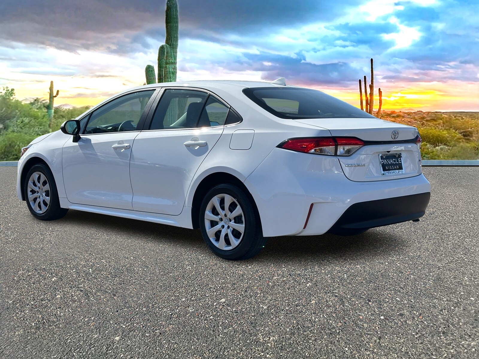 2024 Toyota Corolla LE photo 4