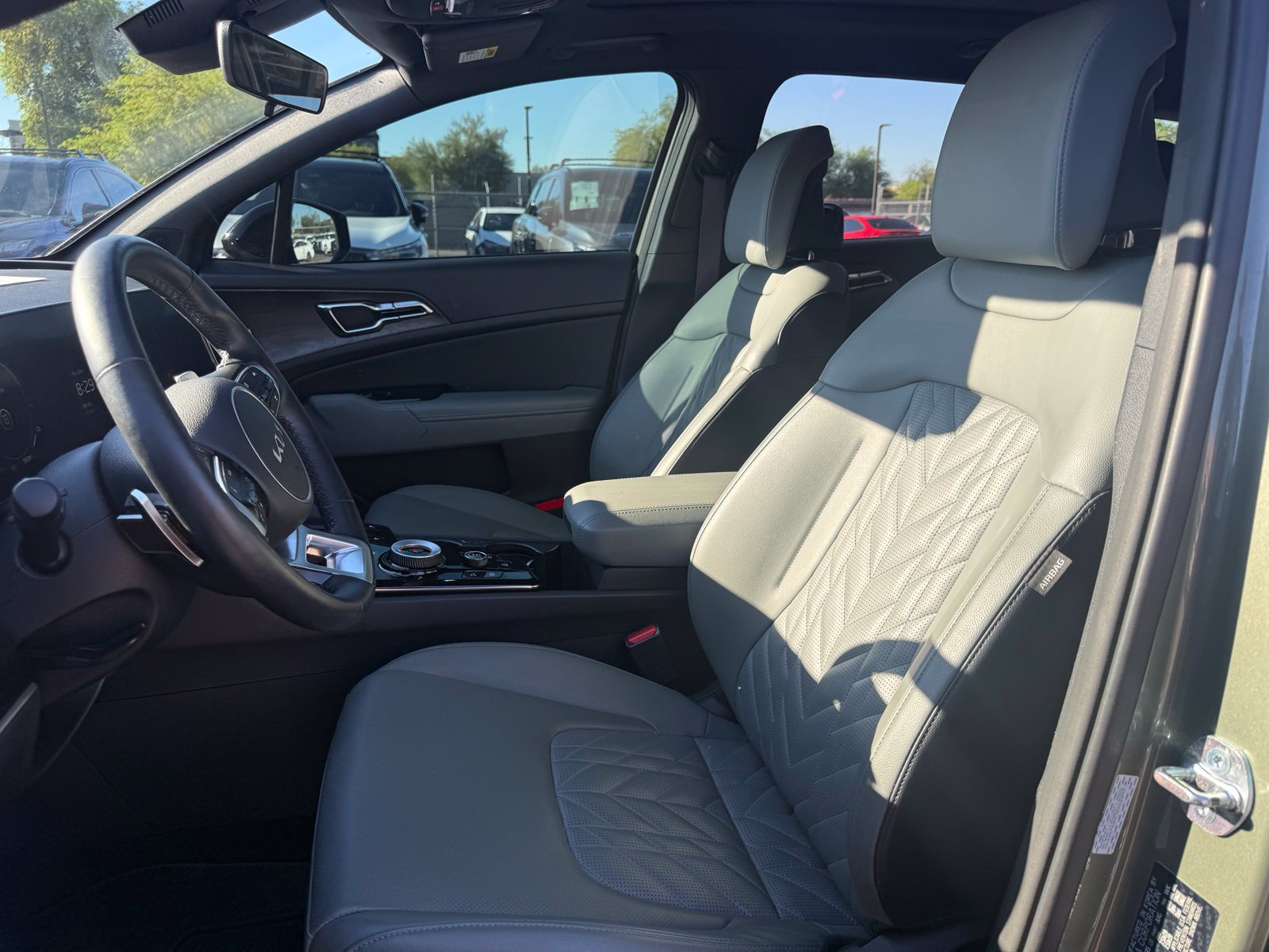 Used 2024 Jungle Green Kia X-Line Prestige image 11
