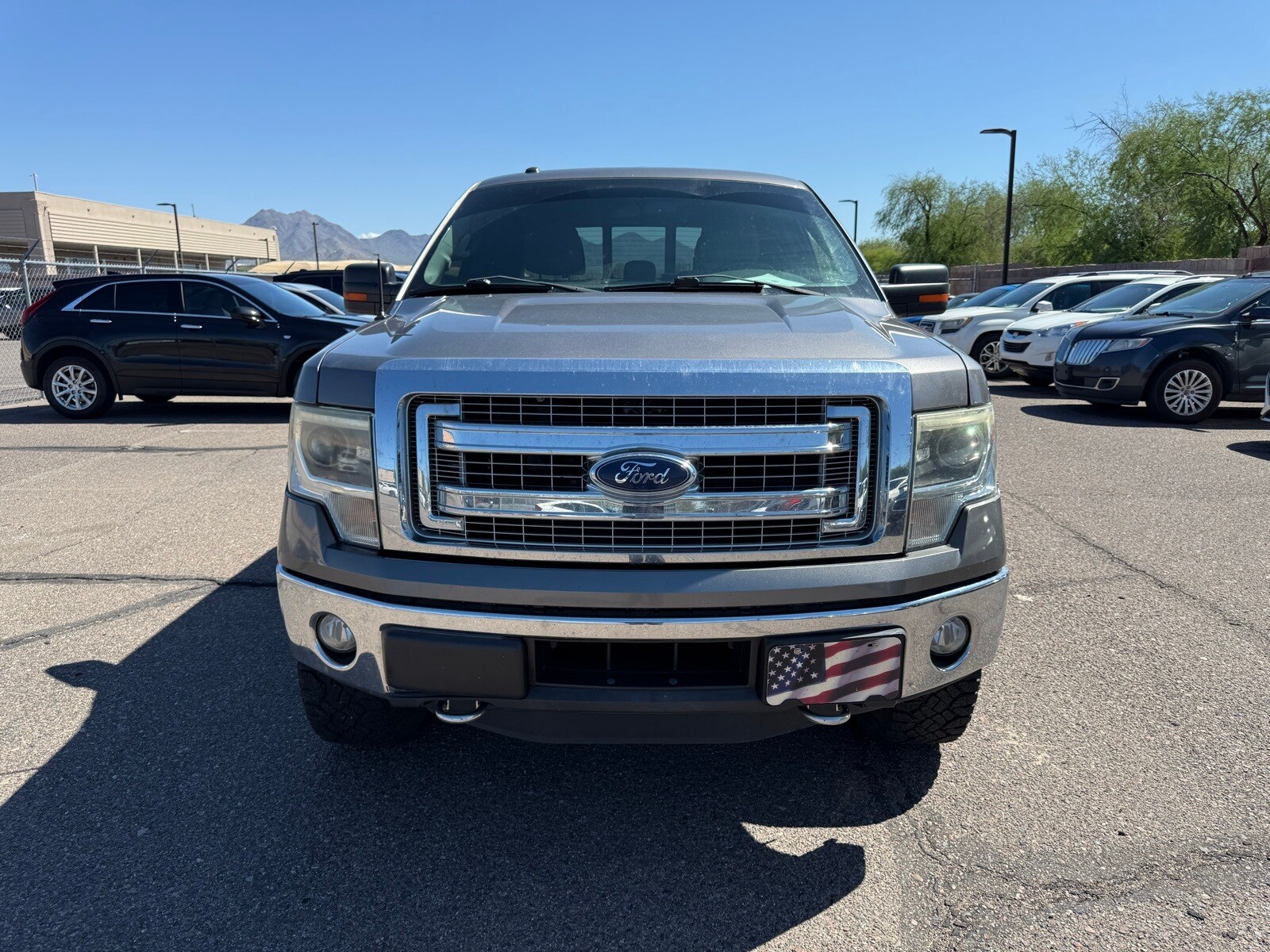 2014 Ford F-150 XLT photo 2