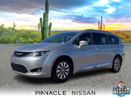 2020 Chrysler Pacifica Touring L Plus Van Passenger Van
