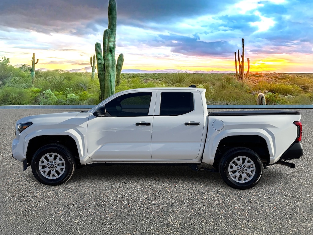Used 2025 Toyota Tacoma SR Truck Double Cab