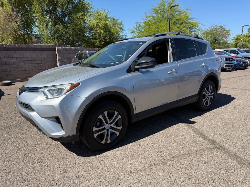 Used 2017 Toyota RAV4 LE SUV