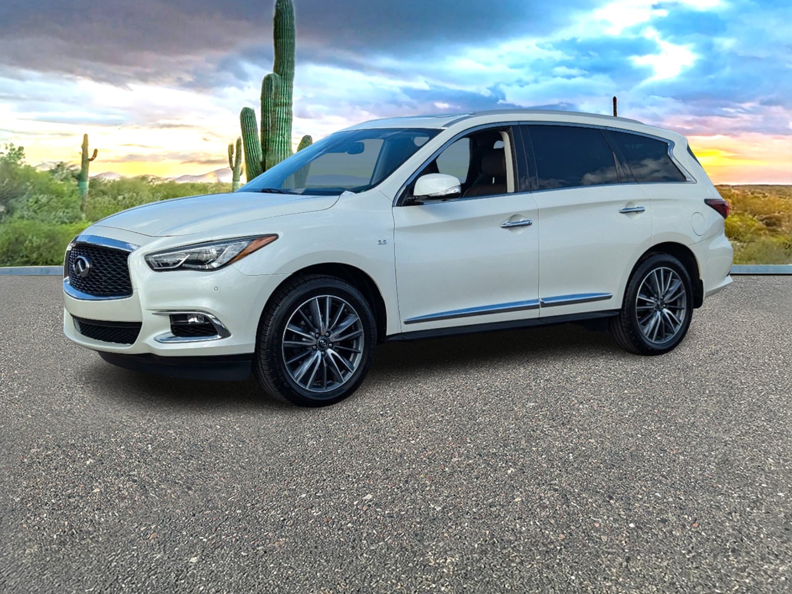 Used 2019 INFINITI QX60 LUXE with VIN 5N1DL0MN8KC559677 for sale in Scottsdale, AZ