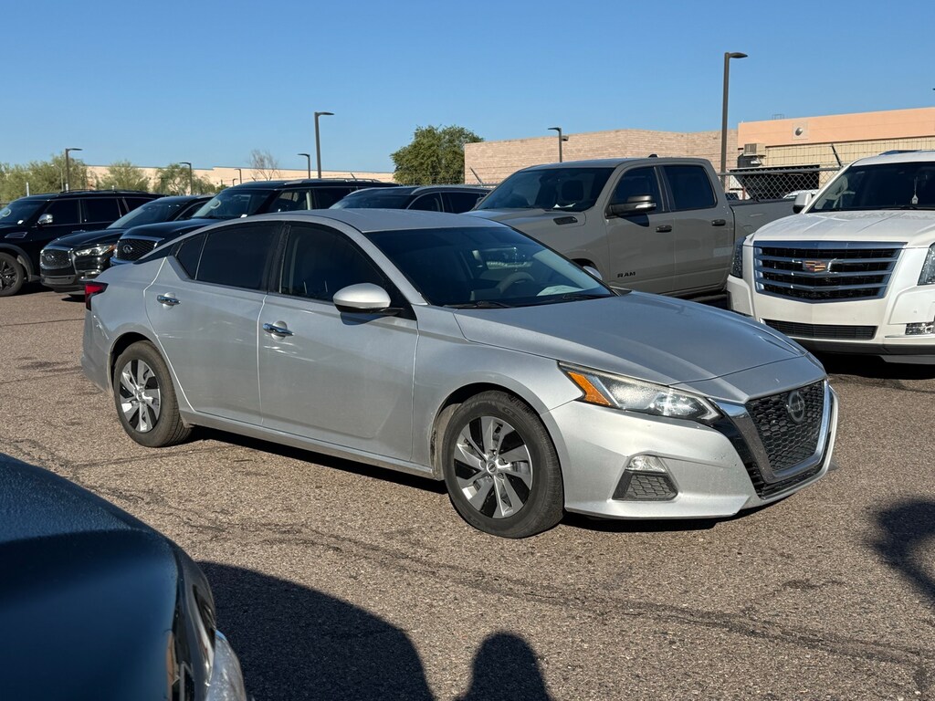 Used 2019 Nissan Altima 2.5 S Sedan