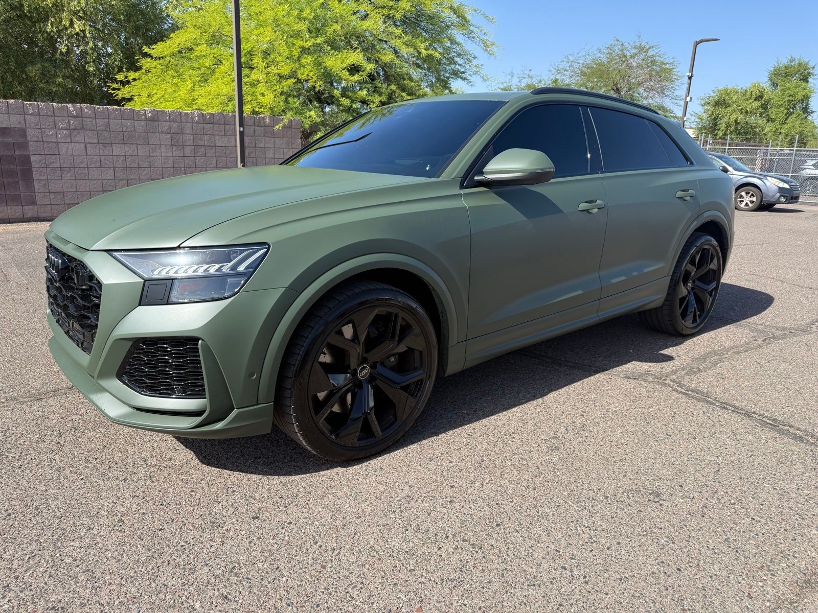 2023 Audi RS Q8 -'s photo
