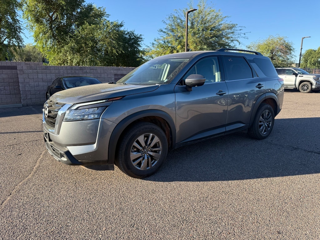 Certified 2024 Nissan Pathfinder SV SUV
