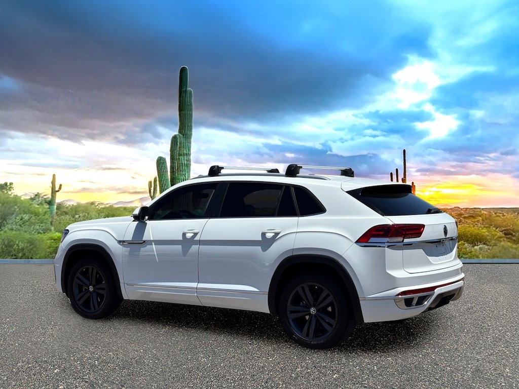 Used 2021 Volkswagen Atlas Cross Sport 3.6L V6 SE w/Technology R-Line SUV