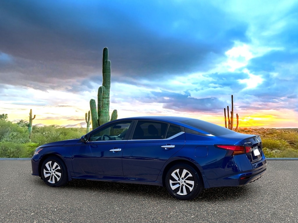 Used 2023 Nissan Altima 2.5 S Sedan