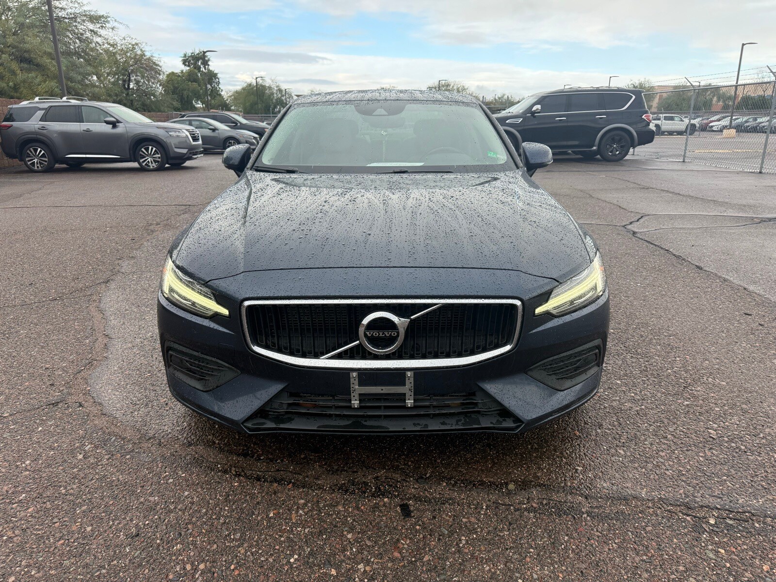 2020 Volvo S60 T6 Momentum photo 2