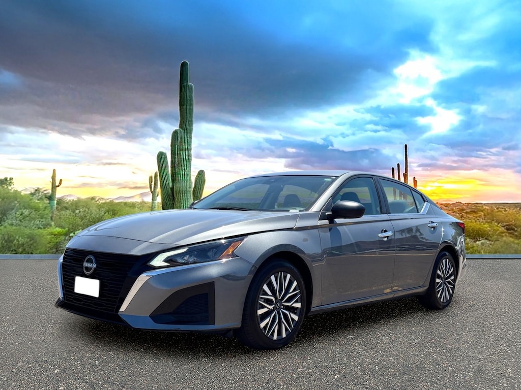 Used 2025 Nissan Altima 2.5 SV Sedan