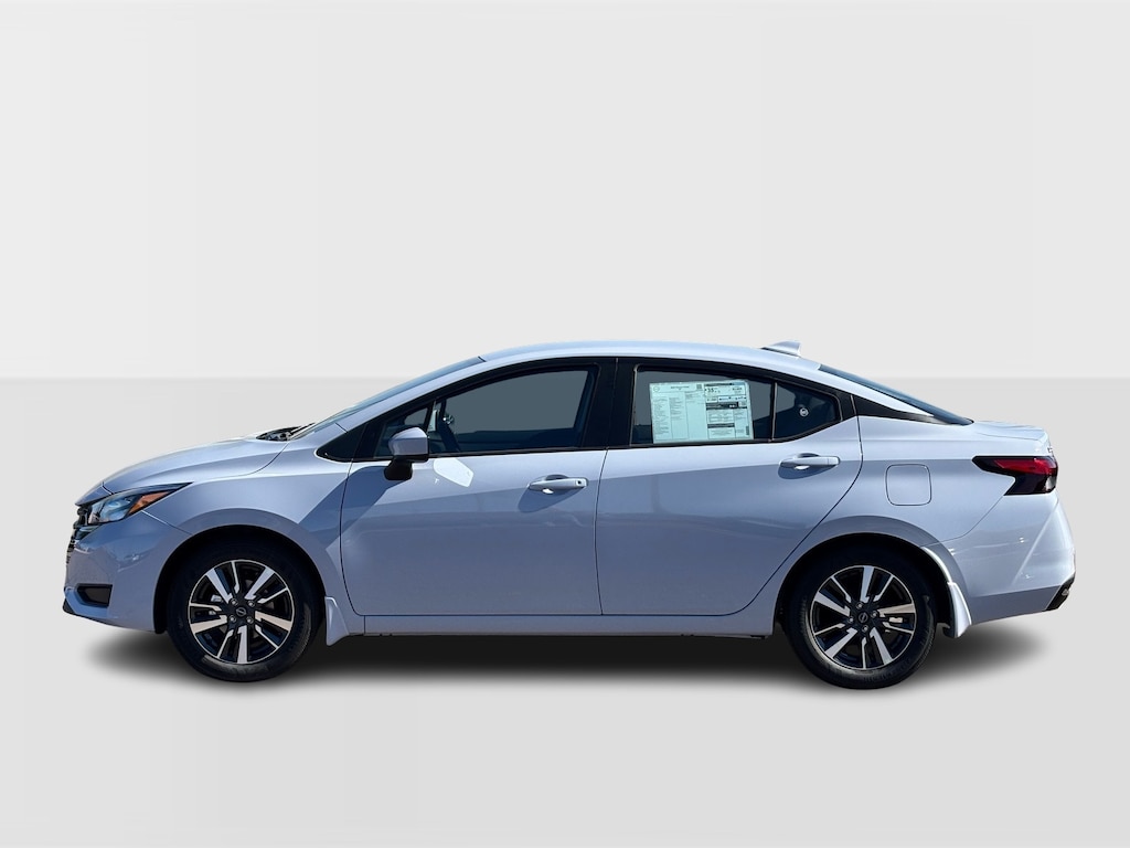 New 2025 Nissan Versa 1.6 SV Sedan