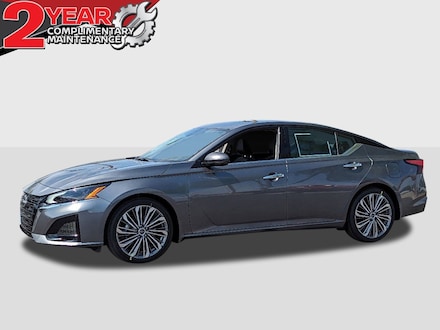2025 Nissan Altima SL Sedan
