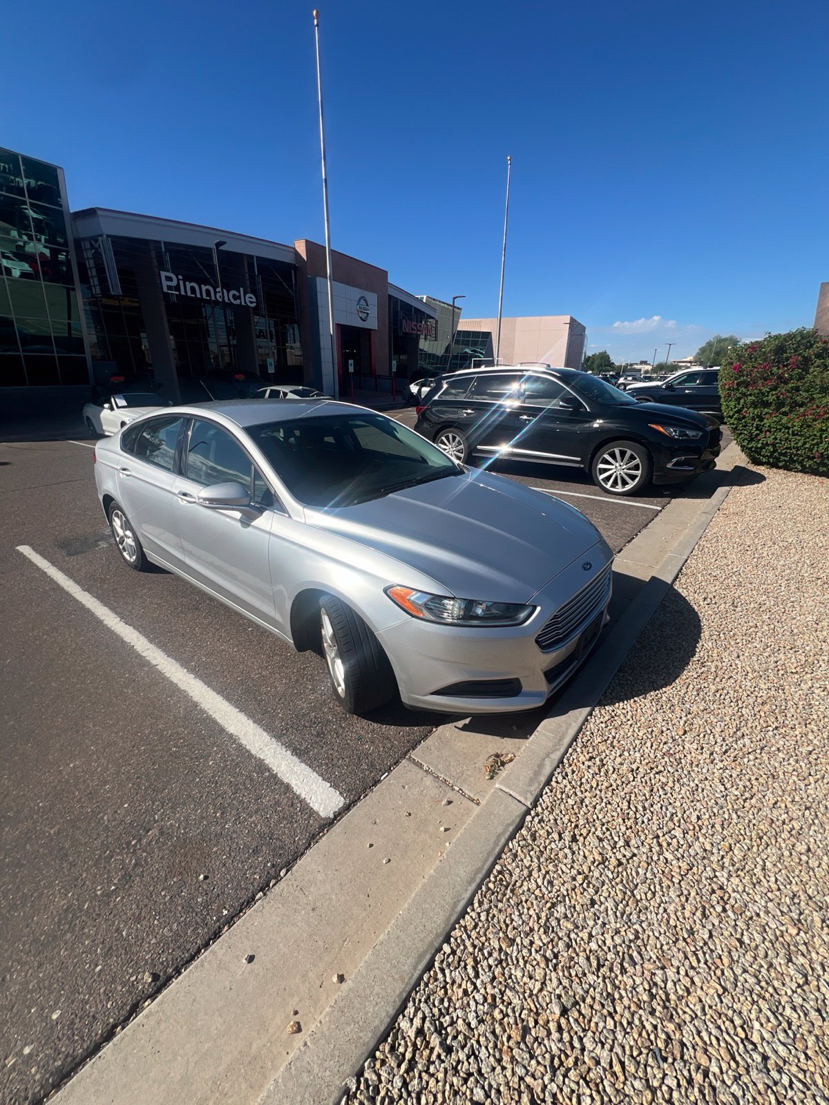 Used 2016 Ford Fusion SE Sedan