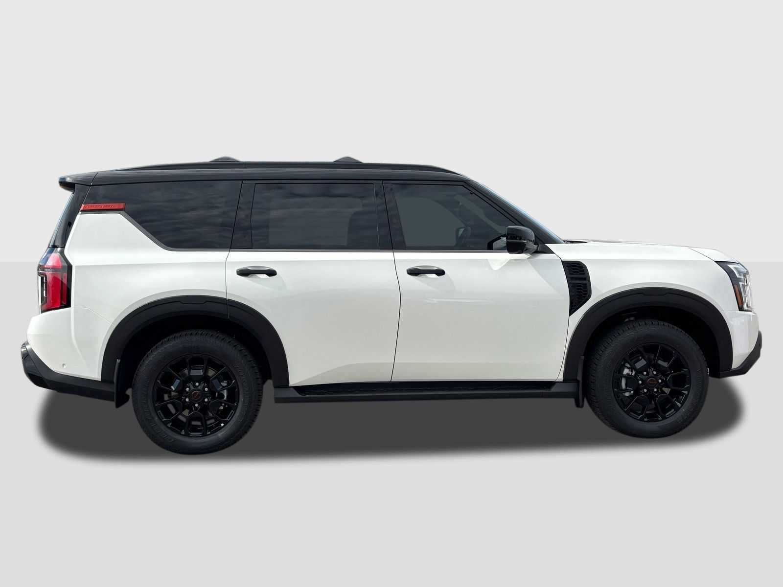 2026 Nissan Armada PRO-4X - Photo 7