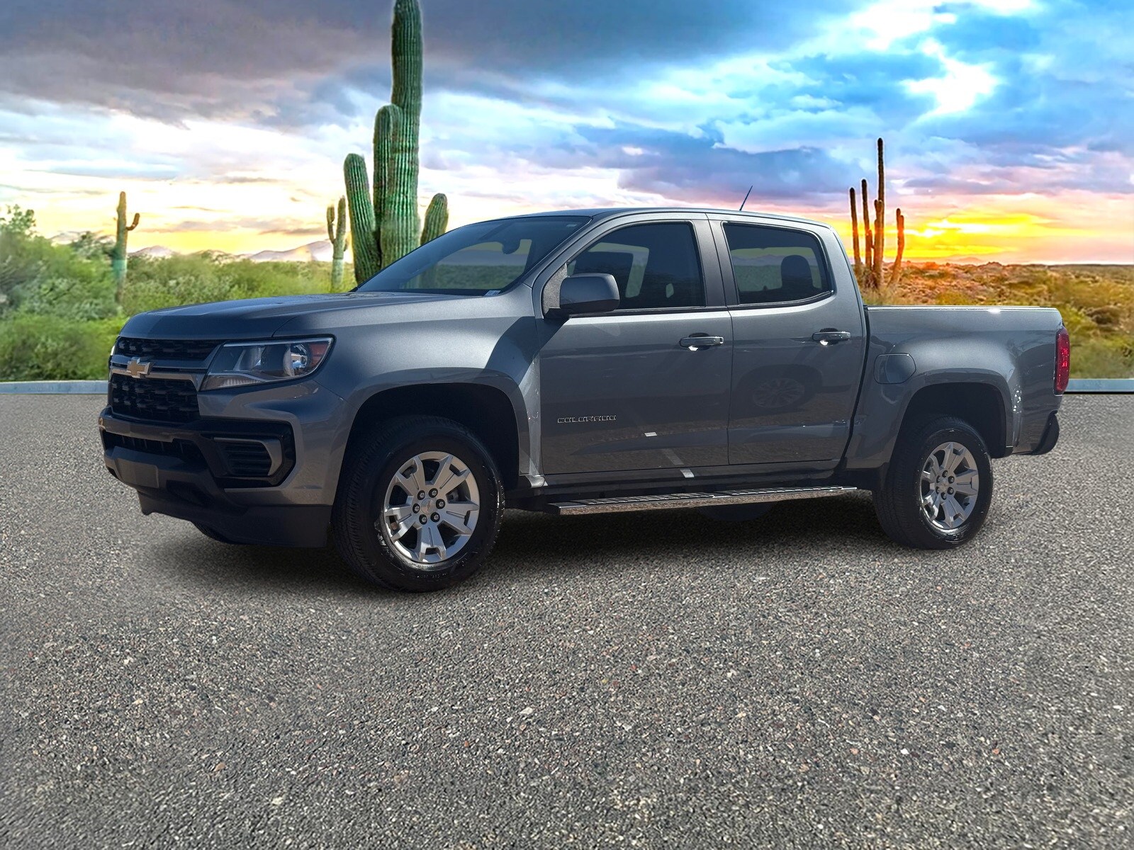 2022 Chevrolet Colorado LT photo 2