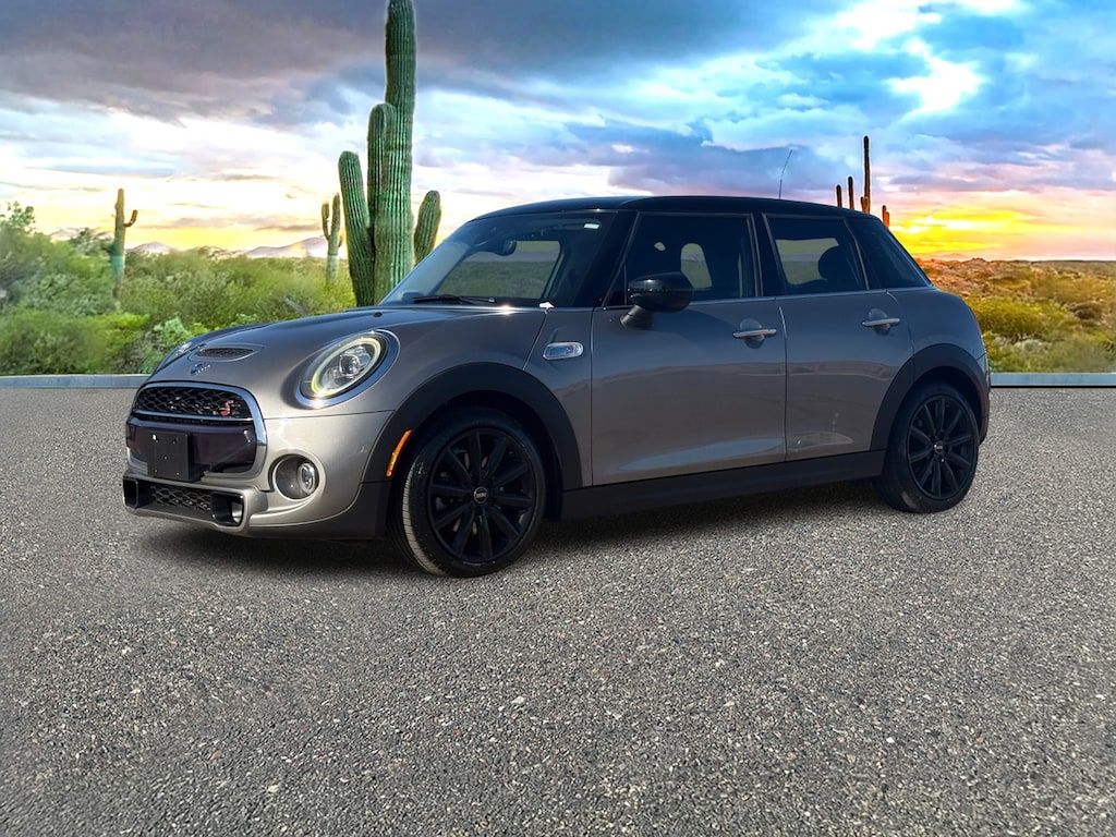 Used 2020 MINI Hardtop 4 Door Hatchback