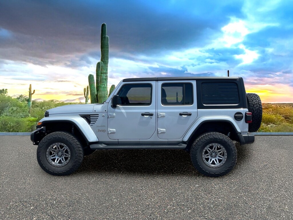 Used 2023 Jeep Wrangler Sahara SUV
