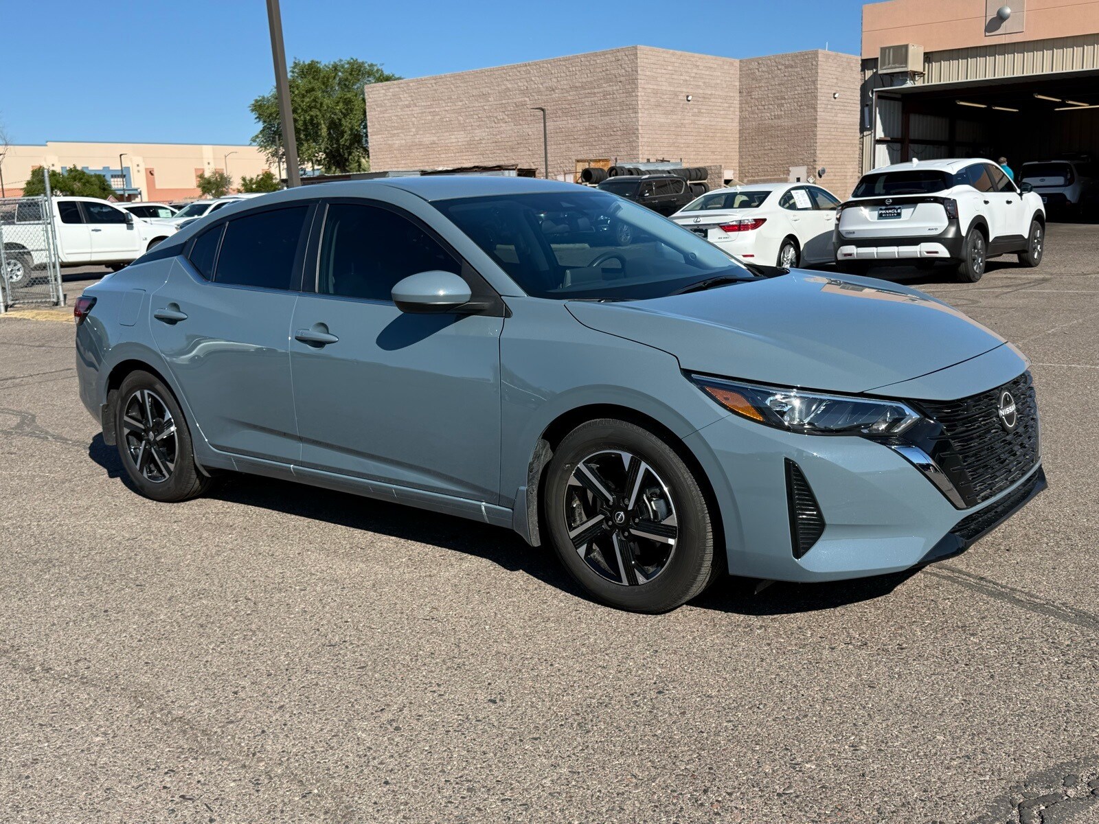 2025 Nissan Sentra SV photo 3