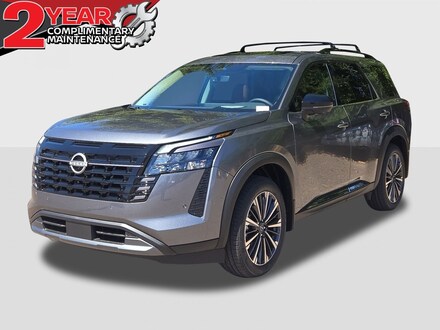 2026 Nissan Pathfinder Platinum SUV