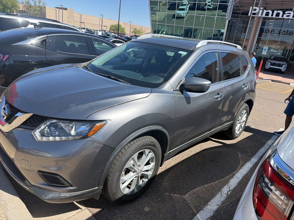 Used 2016 Nissan Rogue SV SUV