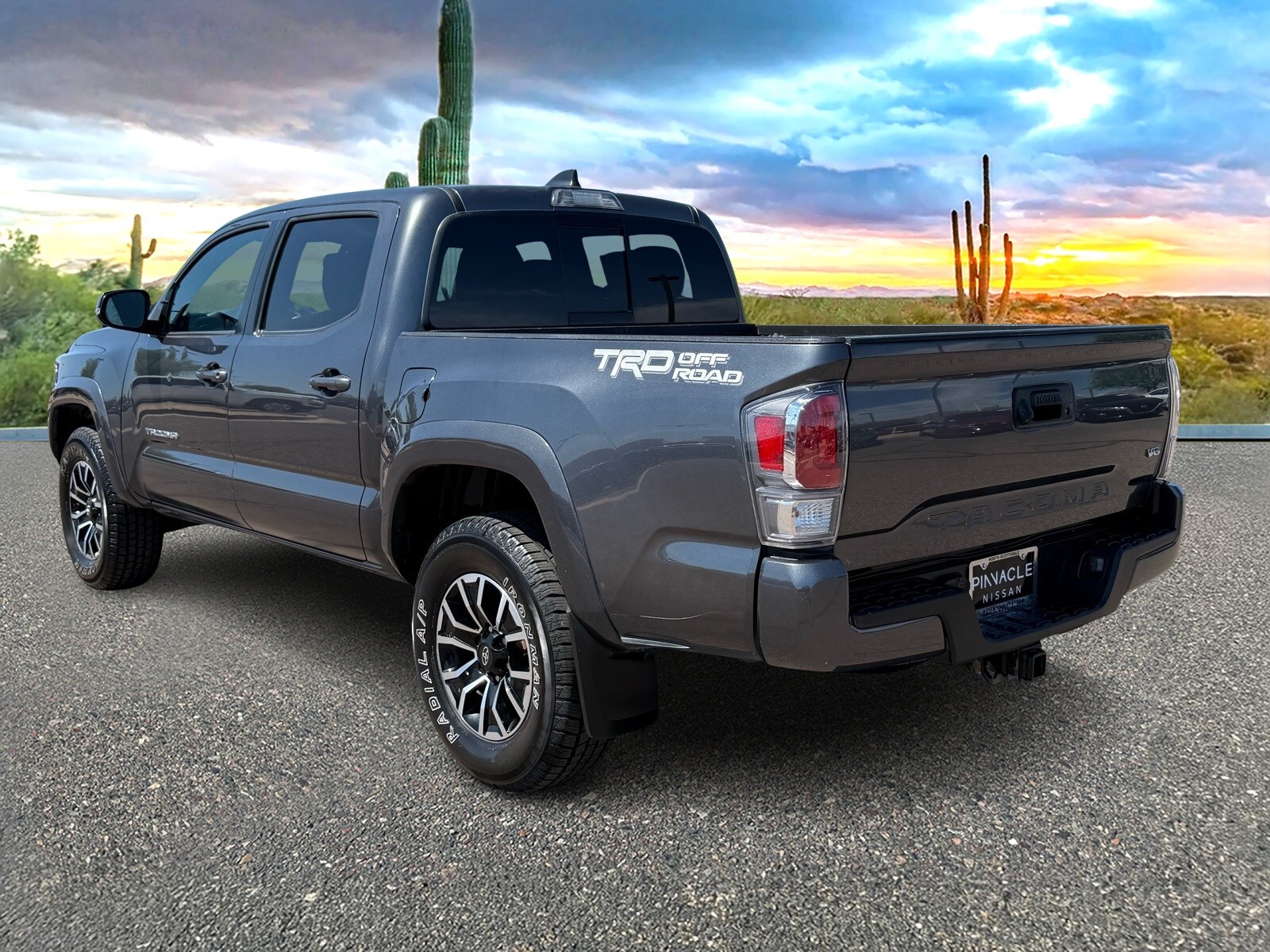 2022 Toyota Tacoma TRD Off-Road V6 photo 4