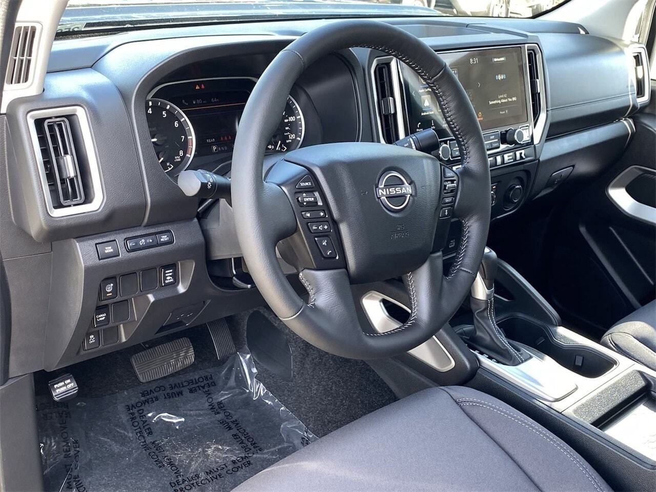2025 Nissan Frontier SV - Photo 19
