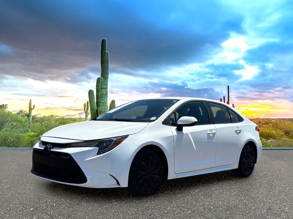 Used 2025 Toyota Corolla LE Sedan