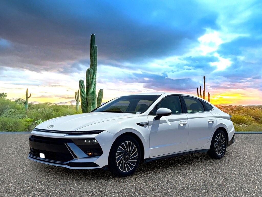 Used 2025 Hyundai Sonata Hybrid SEL Sedan