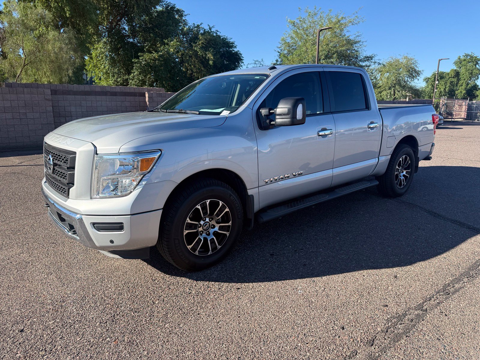 2020 Nissan Titan