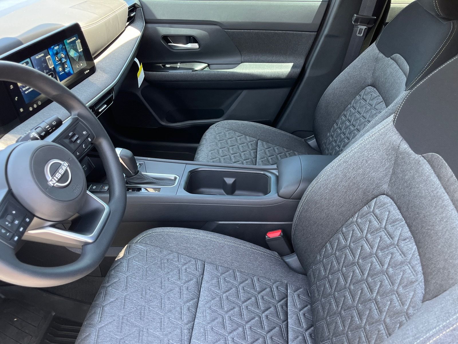 2026 Nissan KICKS SV - Photo 17