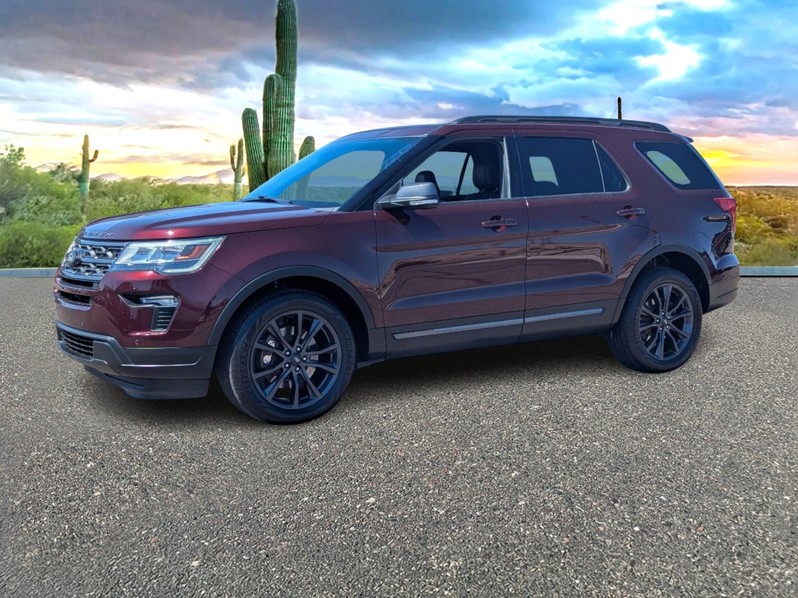 Used 2018 Ford Explorer XLT with VIN 1FM5K8D85JGB29385 for sale in Scottsdale, AZ