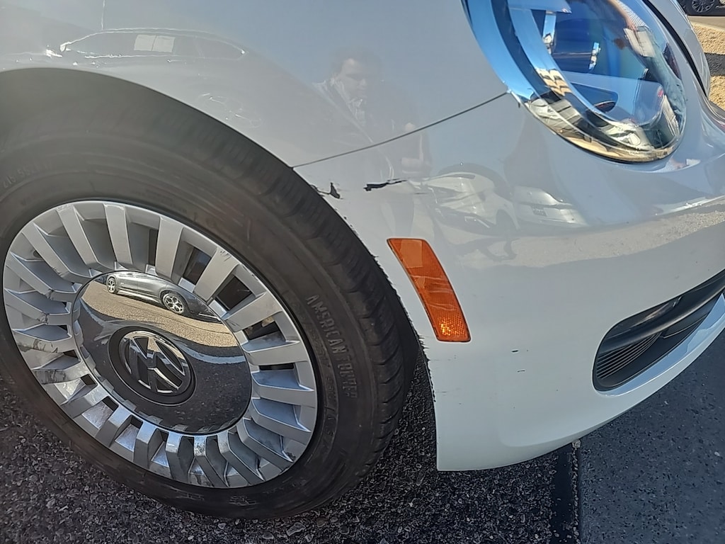 Used 2016 Volkswagen Beetle 1.8T SE Hatchback